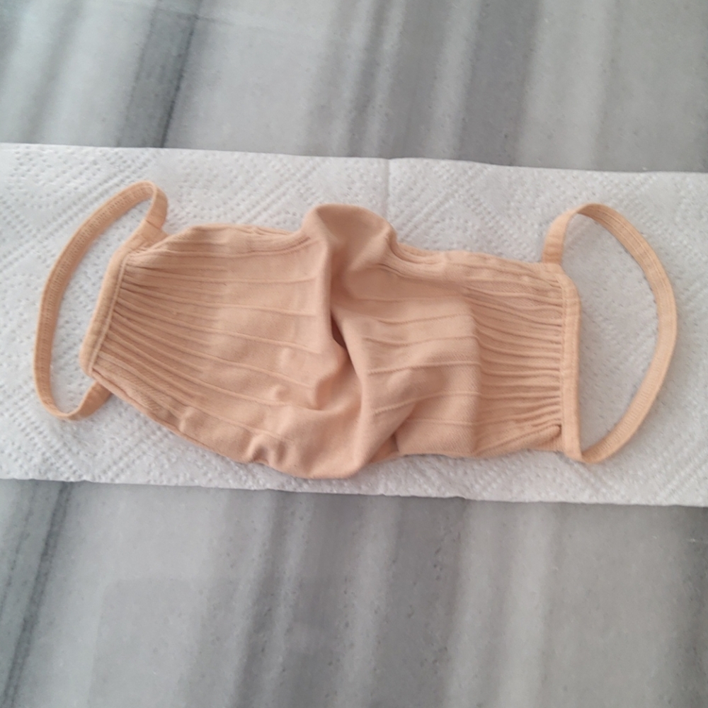 Skims mask new sand color.